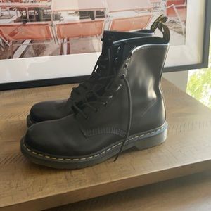 Women’s Doc Martens